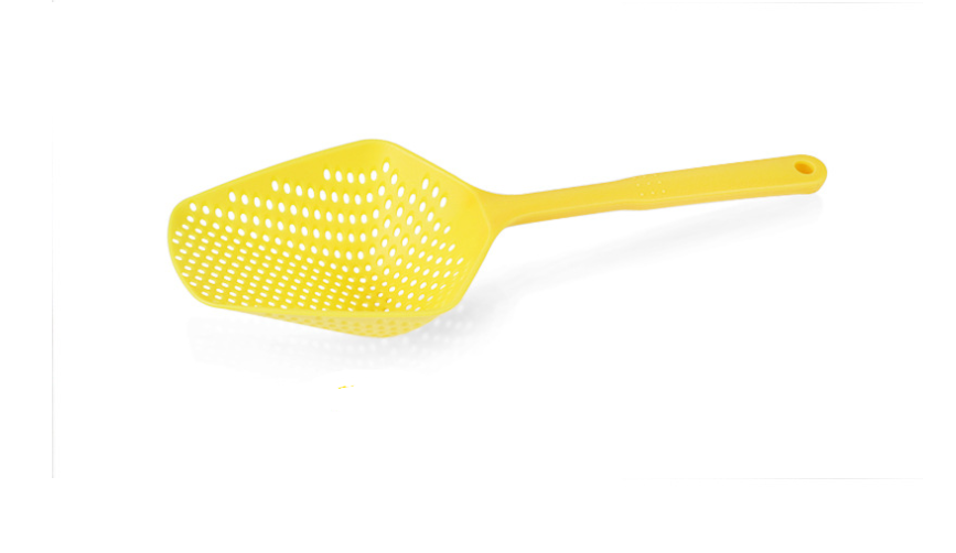 Bright yellow plastic water strainer spatula with a long handle, ideal for serving, by PureAura.